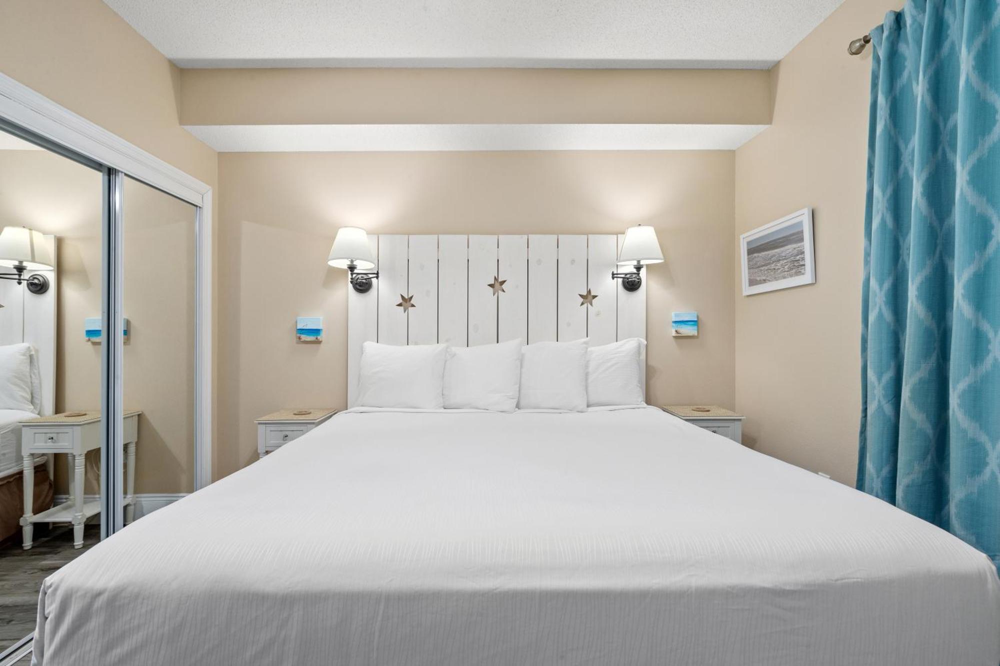 Official Majestic Beach Resort - Over 60 Units - All Ocean Front, Panama City Beach, Fl Kültér fotó