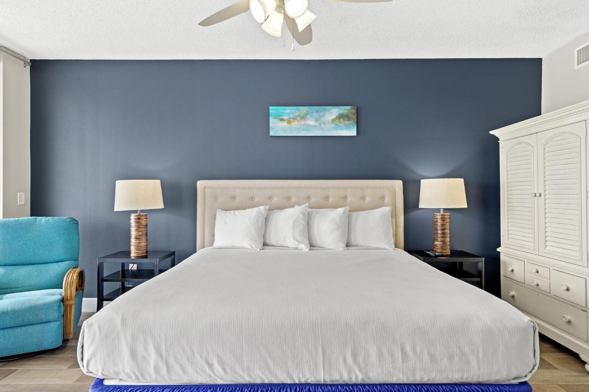Official Majestic Beach Resort - Over 60 Units - All Ocean Front, Panama City Beach, Fl Szoba fotó