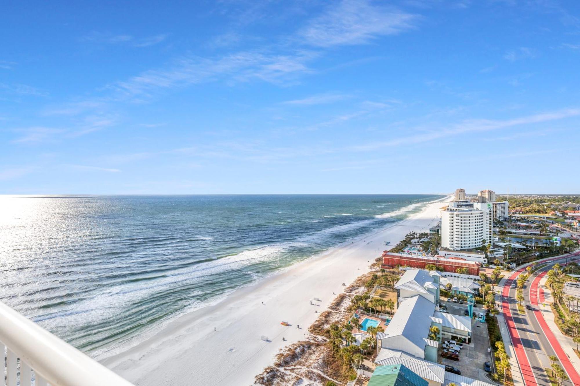 Official Majestic Beach Resort - Over 60 Units - All Ocean Front, Panama City Beach, Fl Kültér fotó