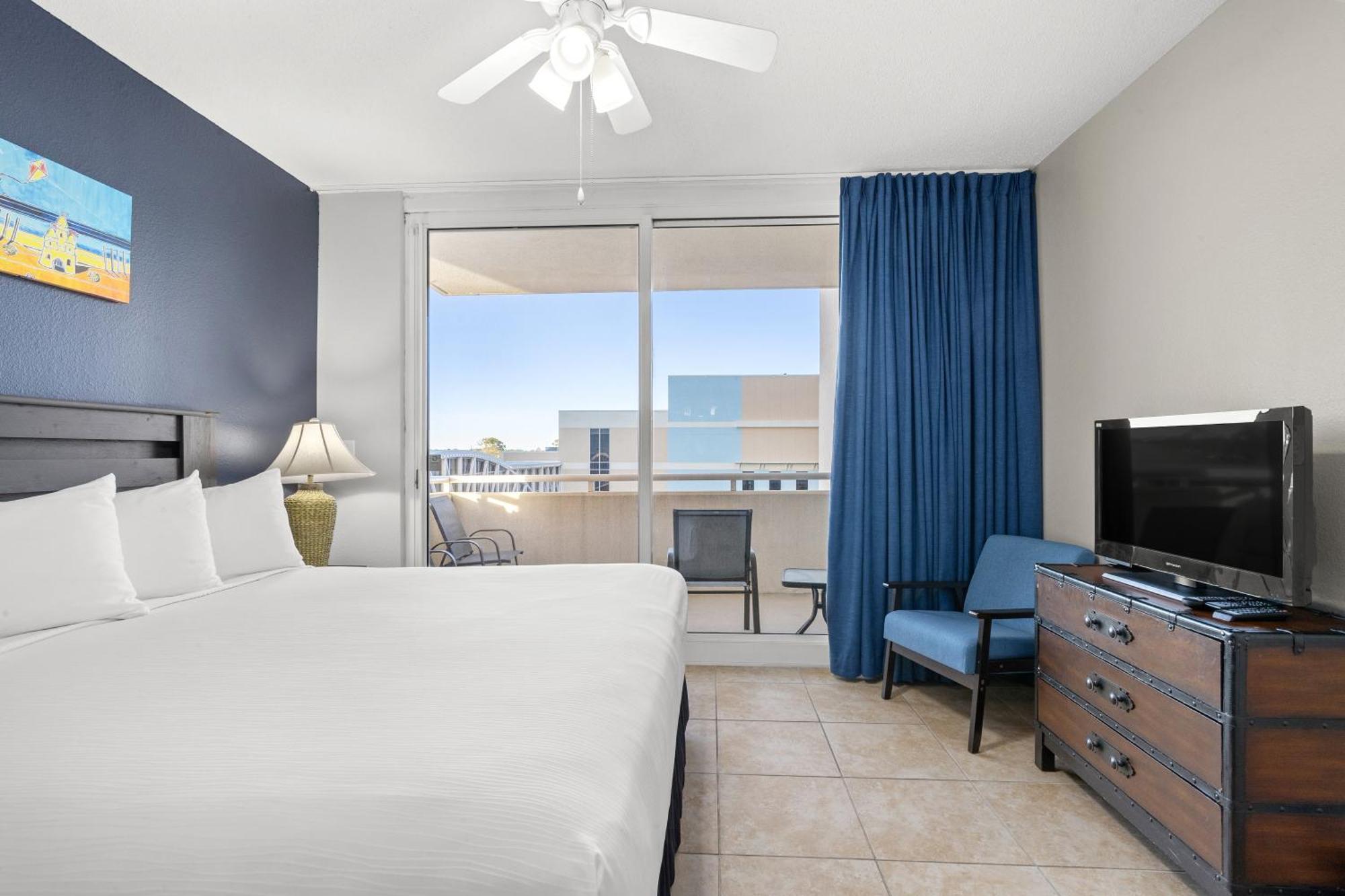 Official Majestic Beach Resort - Over 60 Units - All Ocean Front, Panama City Beach, Fl Szoba fotó