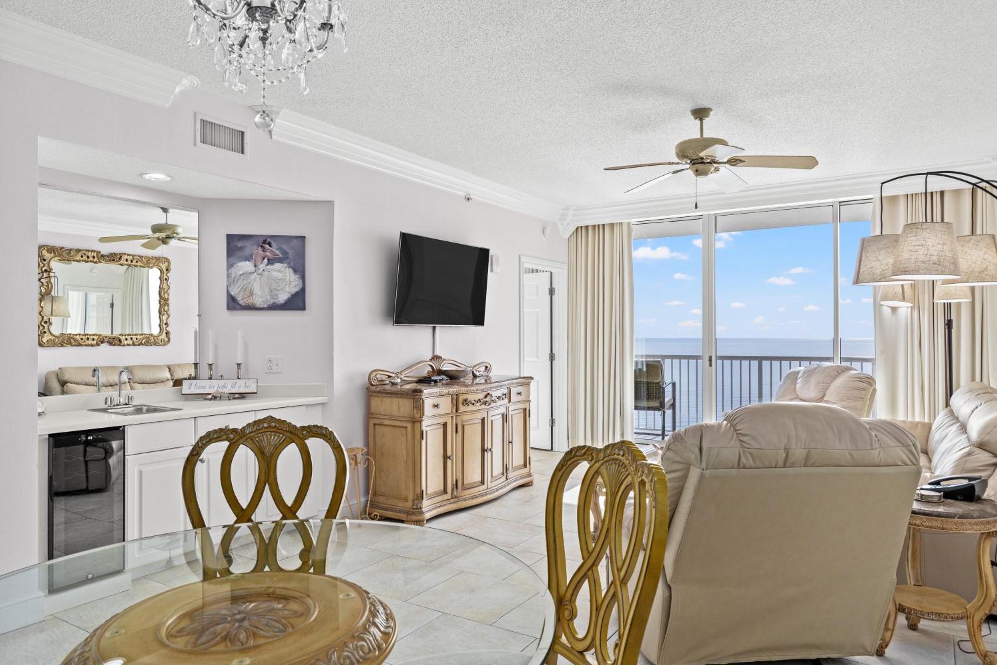 Official Majestic Beach Resort - Over 60 Units - All Ocean Front, Panama City Beach, Fl Szoba fotó