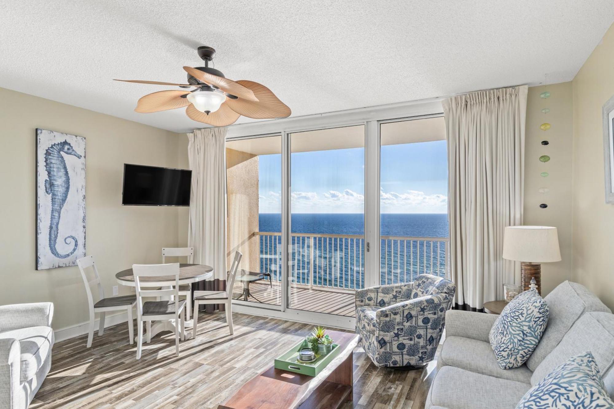 Official Majestic Beach Resort - Over 60 Units - All Ocean Front, Panama City Beach, Fl Kültér fotó