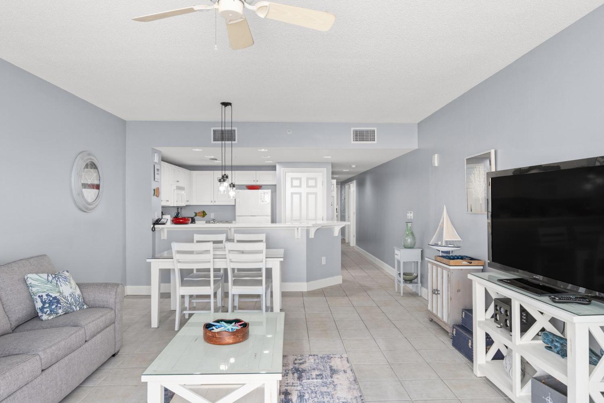Official Majestic Beach Resort - Over 60 Units - All Ocean Front, Panama City Beach, Fl Szoba fotó
